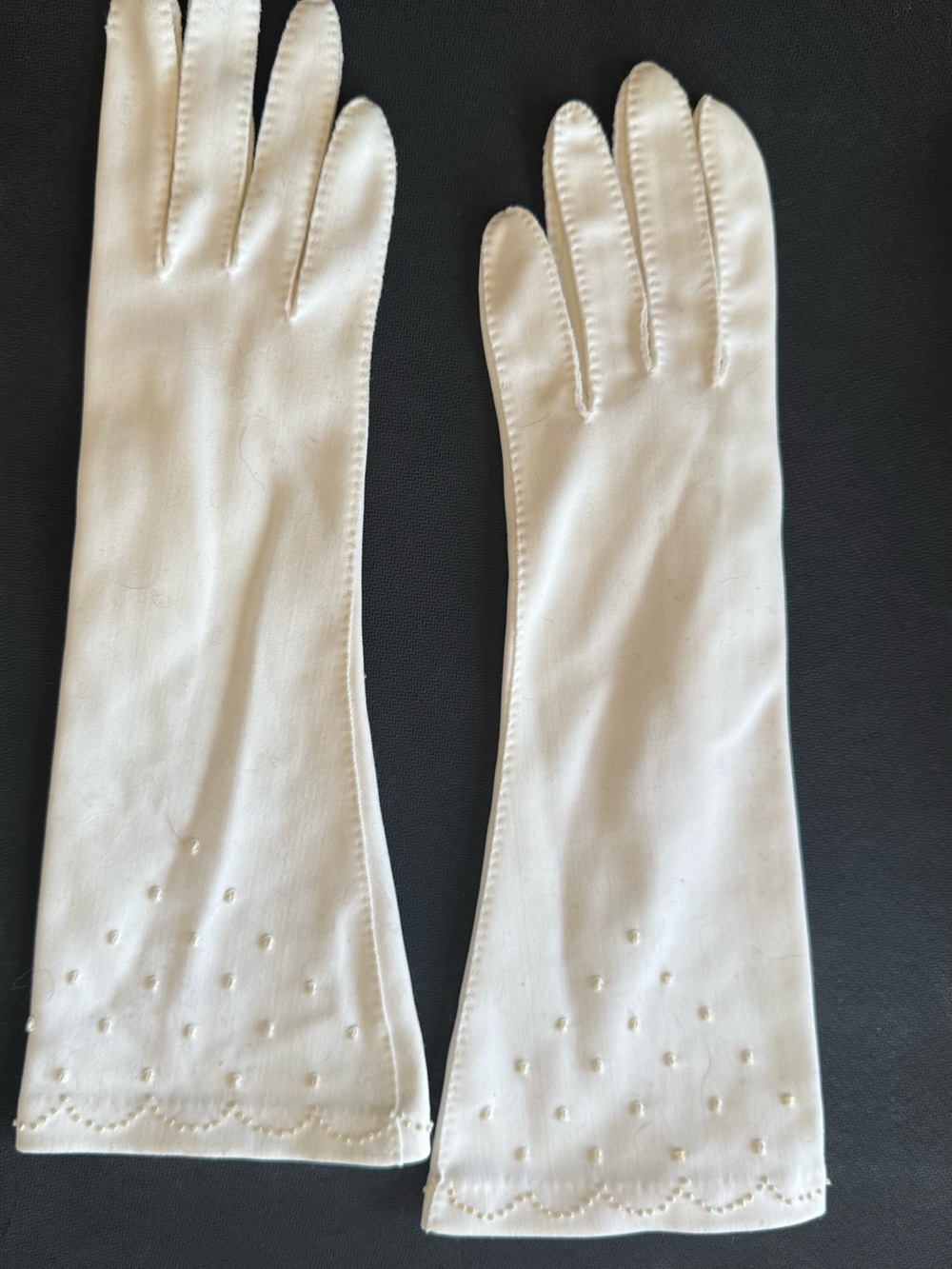 Vintage Van Raalte Mid Century Long White Dress Gloves with Scalloped Bead